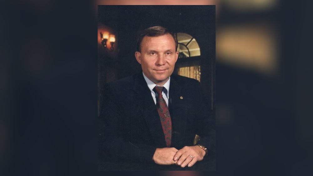 Tom Ransbottom, St. Henry High Football Founder, Dies at 86