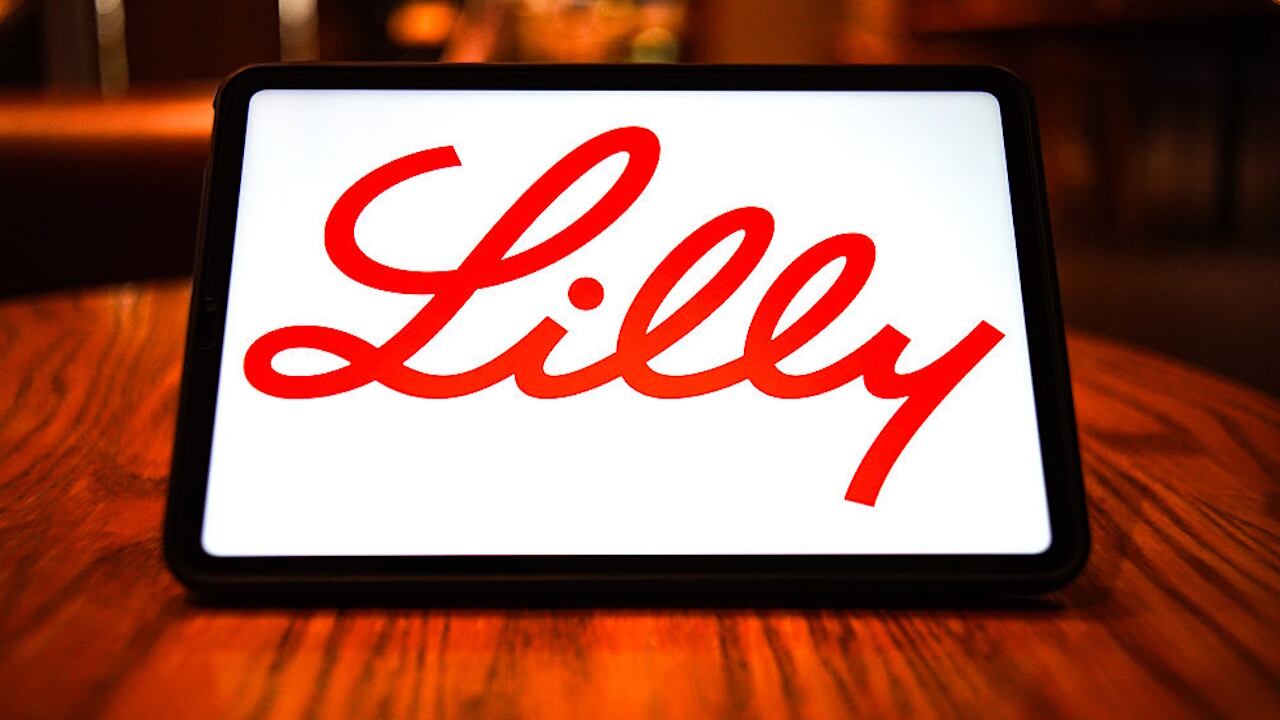 glp 1 eli lilly FDA approval for Zepbound (tirzepatide) injection, the first and only obesity treatment of its kind that activates both GIP and GLP-1 hormone receptors - Lilly to Boost Obesity Drug