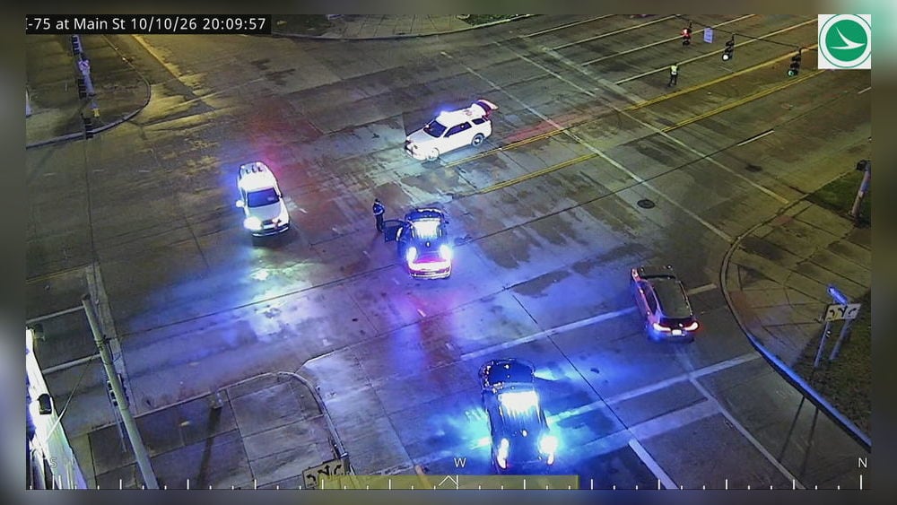Police Cruiser Involved in Dayton Intersection Crash, One Hospitalized