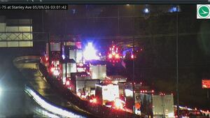 All lanes reopened, minor injuries reported after crash on I-75