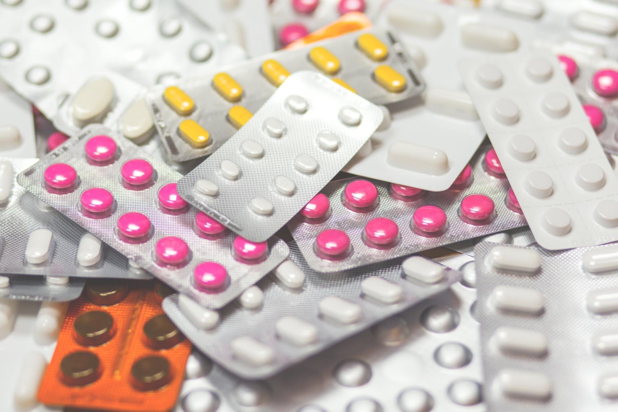 Veterinarian and Associate Face Charges in Alleged Prescription Drug Scheme